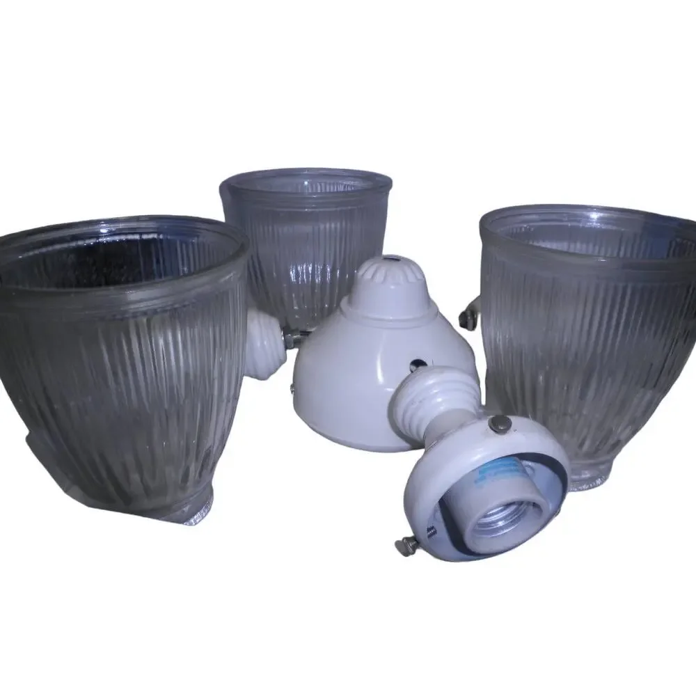 Vintage Hunter Fan Co. Model 27047-180 Fan Light Kit, 3-Light, White Decorative